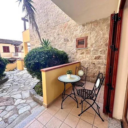 Dolfa House Apartment *
